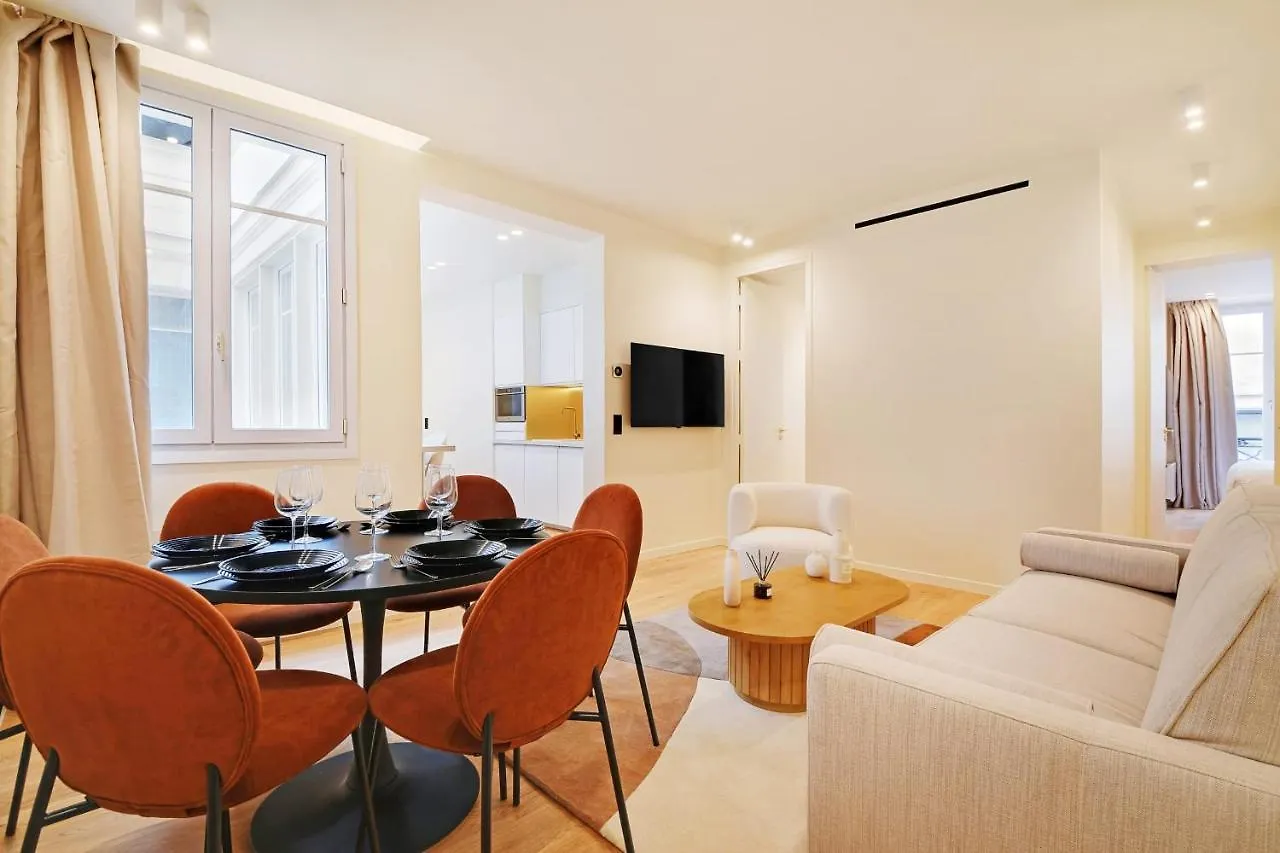 Chic Apartment - 2Br-6P - Opera House Paris